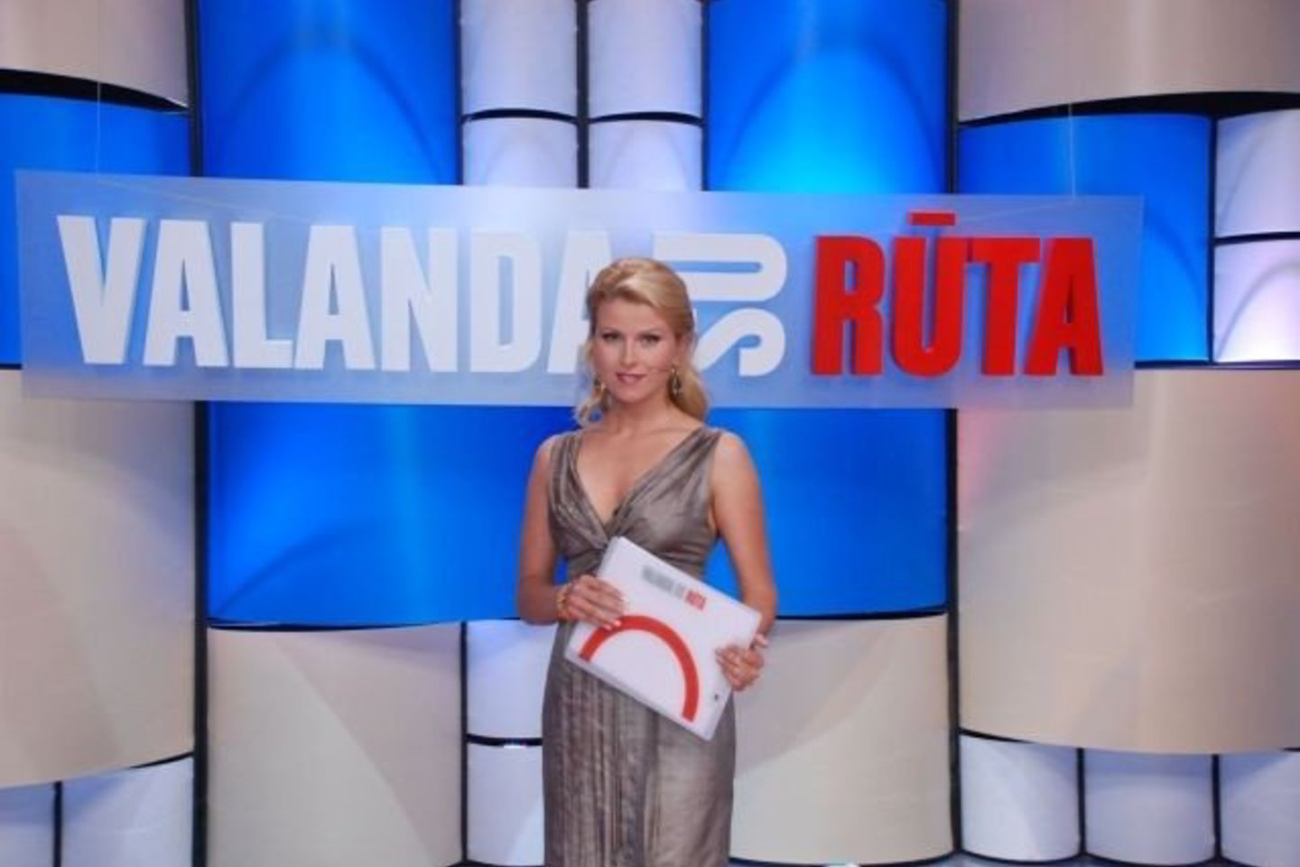 Laida „Valanda su Rūta“ suviliojo išgarsėjusias jaunas dainininkes.