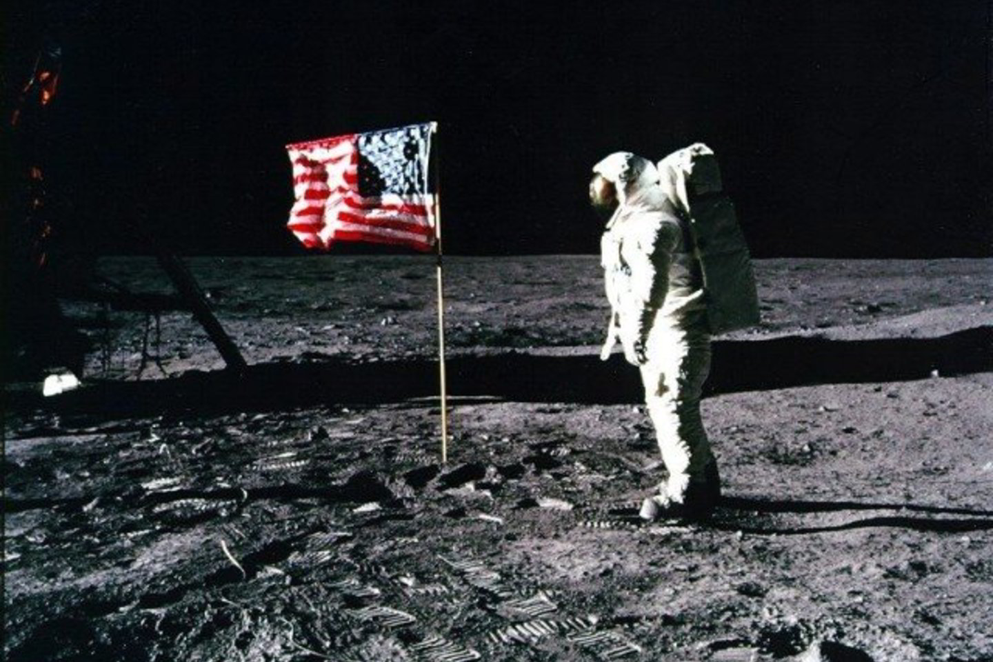 1969-1972 metais JAV į Mėnulį buvo nusiuntusios 12 žmonių.