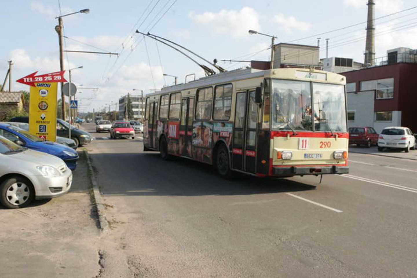 Pasirinkę kitą mokyklą, Vaižganto vidurinės mokiniai užsitikrintų socialines lengvatas: gautų mokinio pažymėjimą ir turėtų galimybę įsigyti lengvatinį važiavimo miesto transportu abonentą ar bilietą.