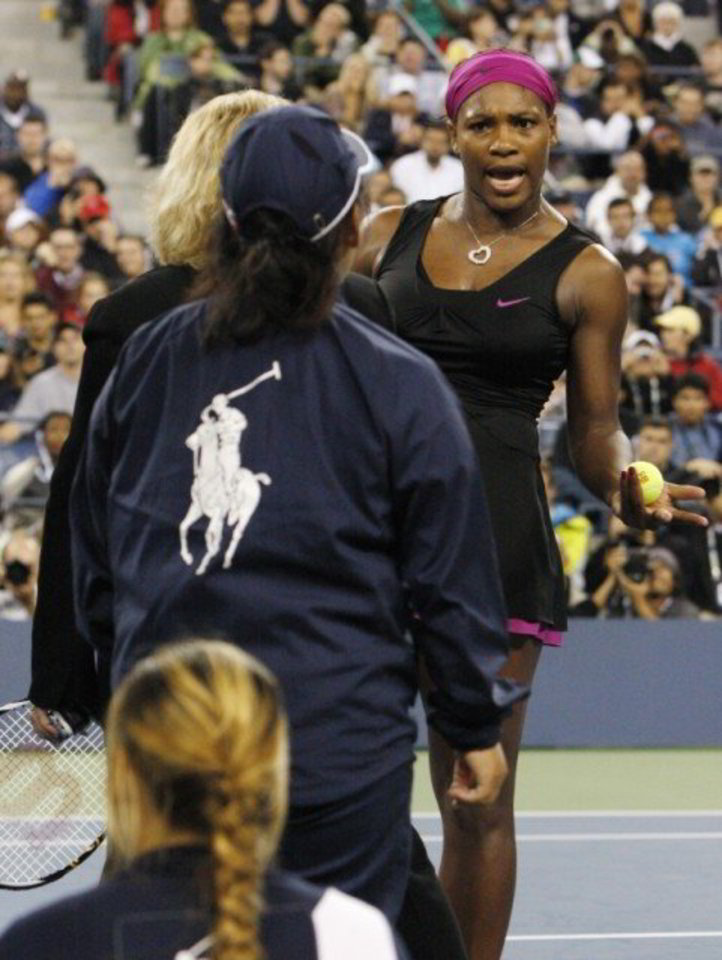 S.Williams atsiprašė teisėjos, kurią užsipuolė per atvirojo JAV čempionato pusfinalį.