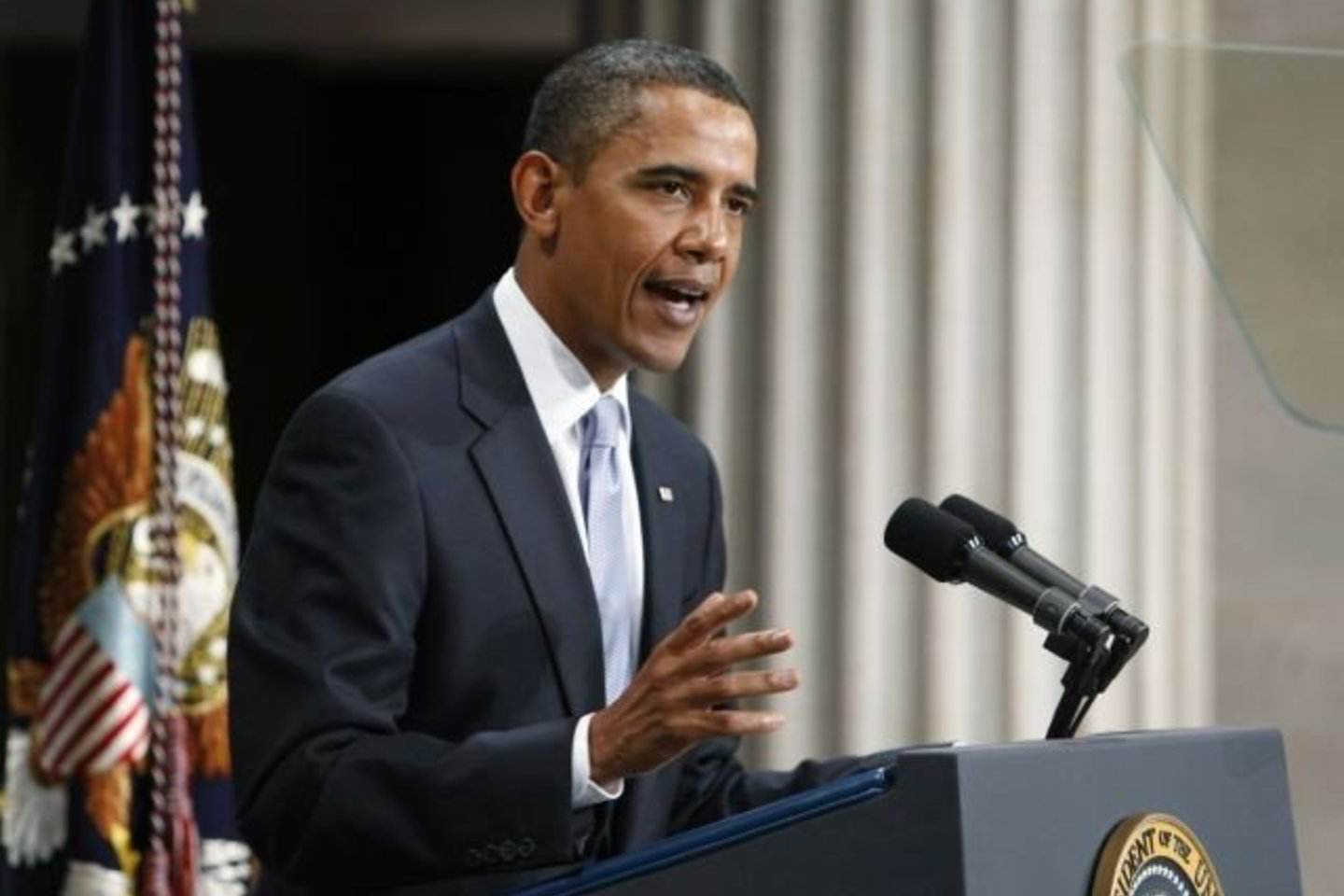 B.Obamos pastangos stiprinti šlubuojančią ekonomiką vertinamos šaltokai.