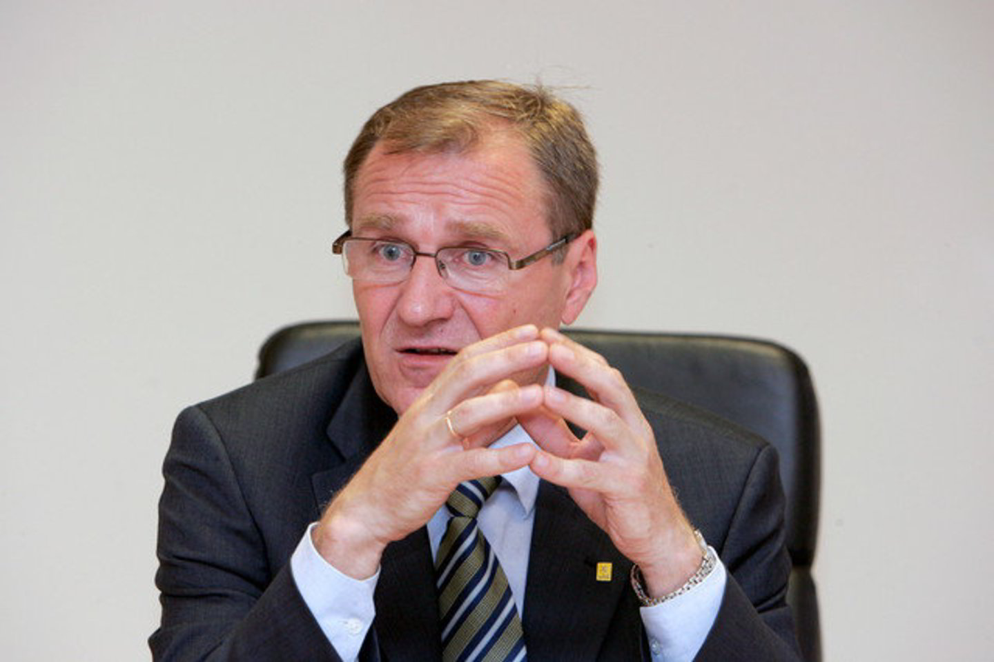 A.Čapliko teigimu, aukštos kvalifikacijos reikalaujančias ligoninių paslaugas kiekvienas pacientas galės gauti savo regione arba, esant reikalui, ir didžiuosiuose miestuose.