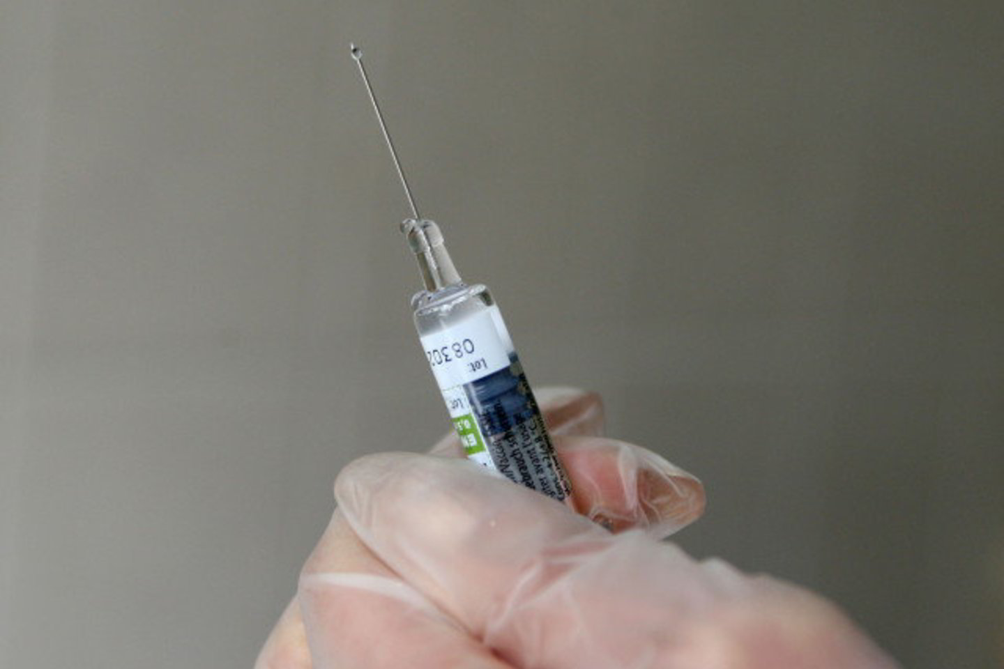 Vakcina 31,2 proc. sumažina riziką užsikrėsti ŽIV.
