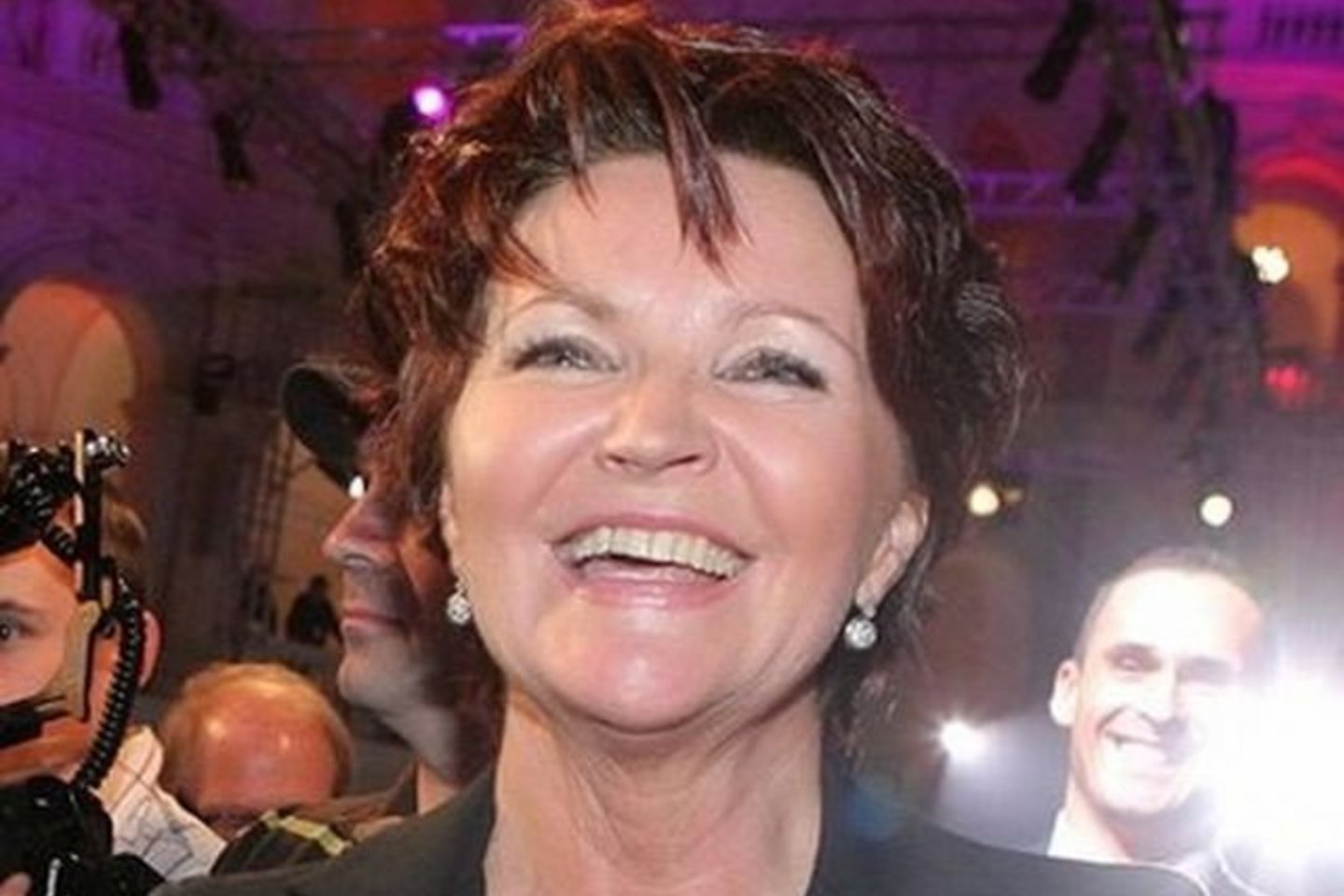 J.Kwasniewska yra labai populiari Lenkijoje.