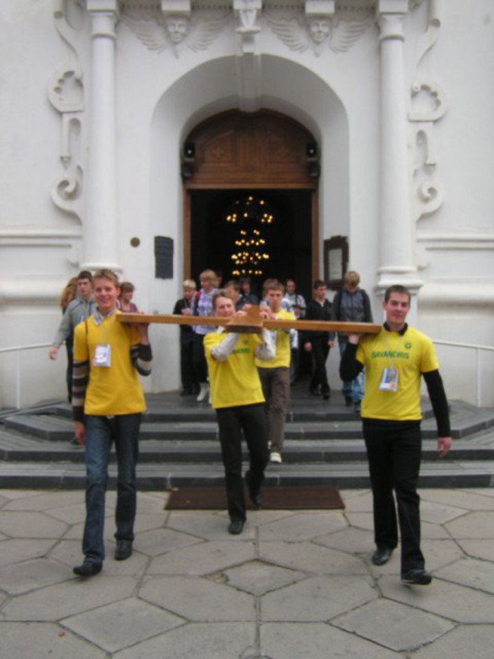 Kryžiaus perdavimas Šiauliuose.
