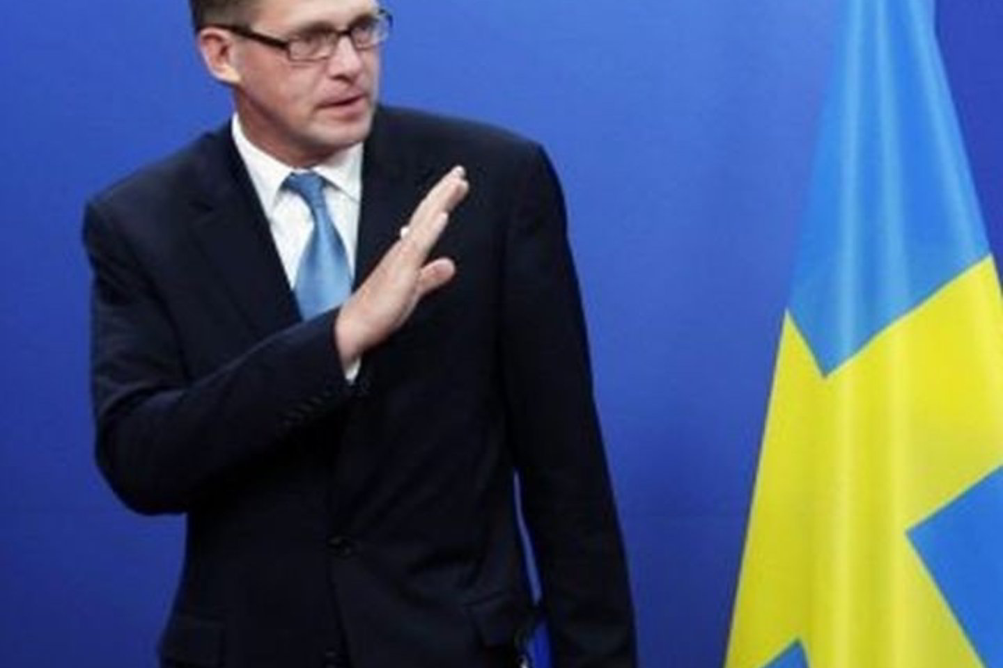 M.Vanhaneną įsipainiojo į skandalą.