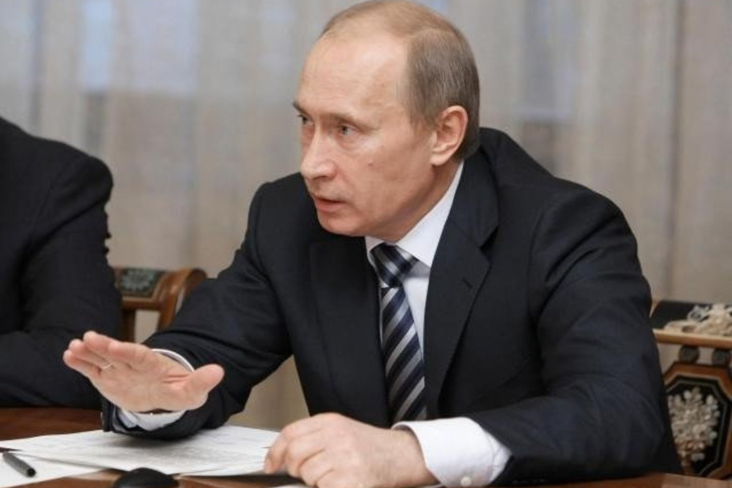 V.Putinas kalbėjosi telefonu su Ukrainos premjere J.Tymošenko.