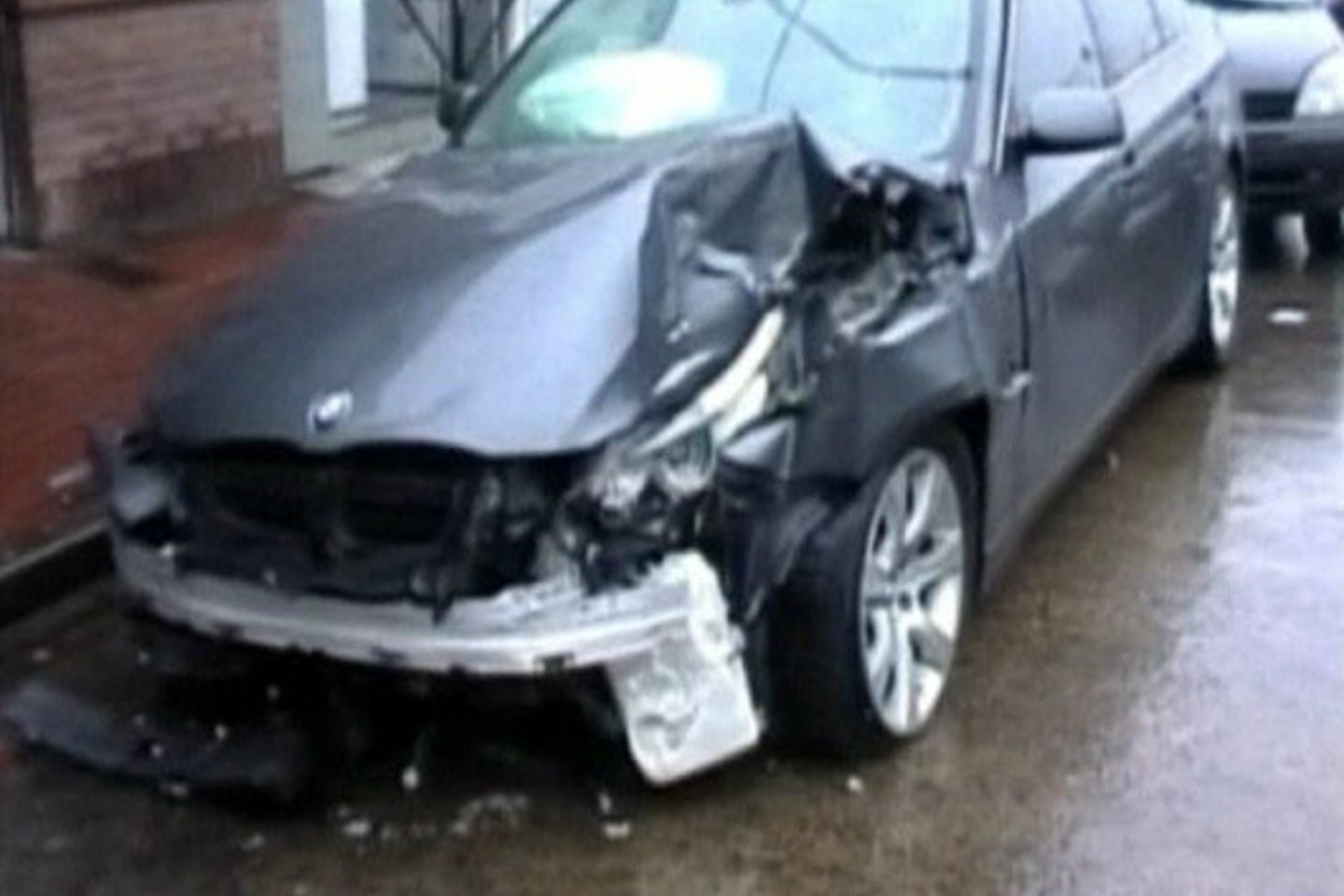 Kulkos suvarpė buvusio futbolininko BMW.