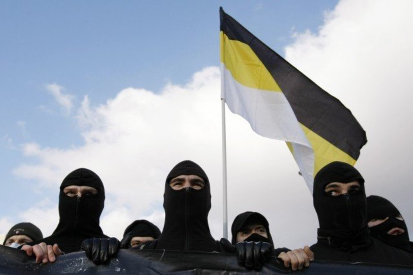 Sulaikyti 29 jauni žmonės, kurie surengė nesankcionuotą protesto akciją Maskvos centre.