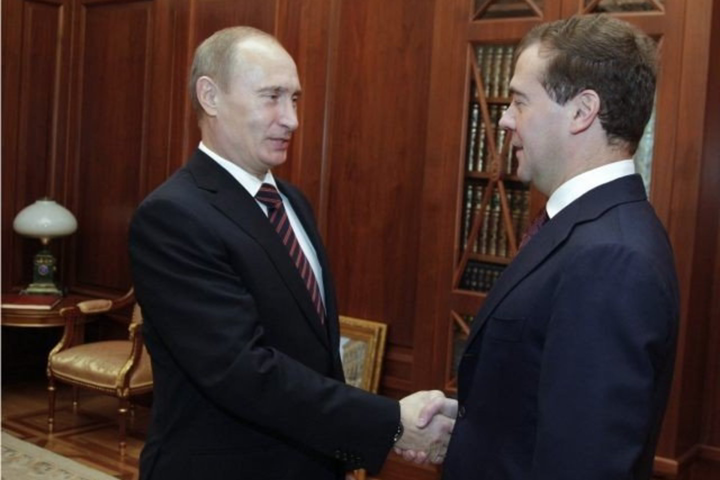 V.Putinas ir D.Medvedevas patenkinti tarpusavio santykiais.
