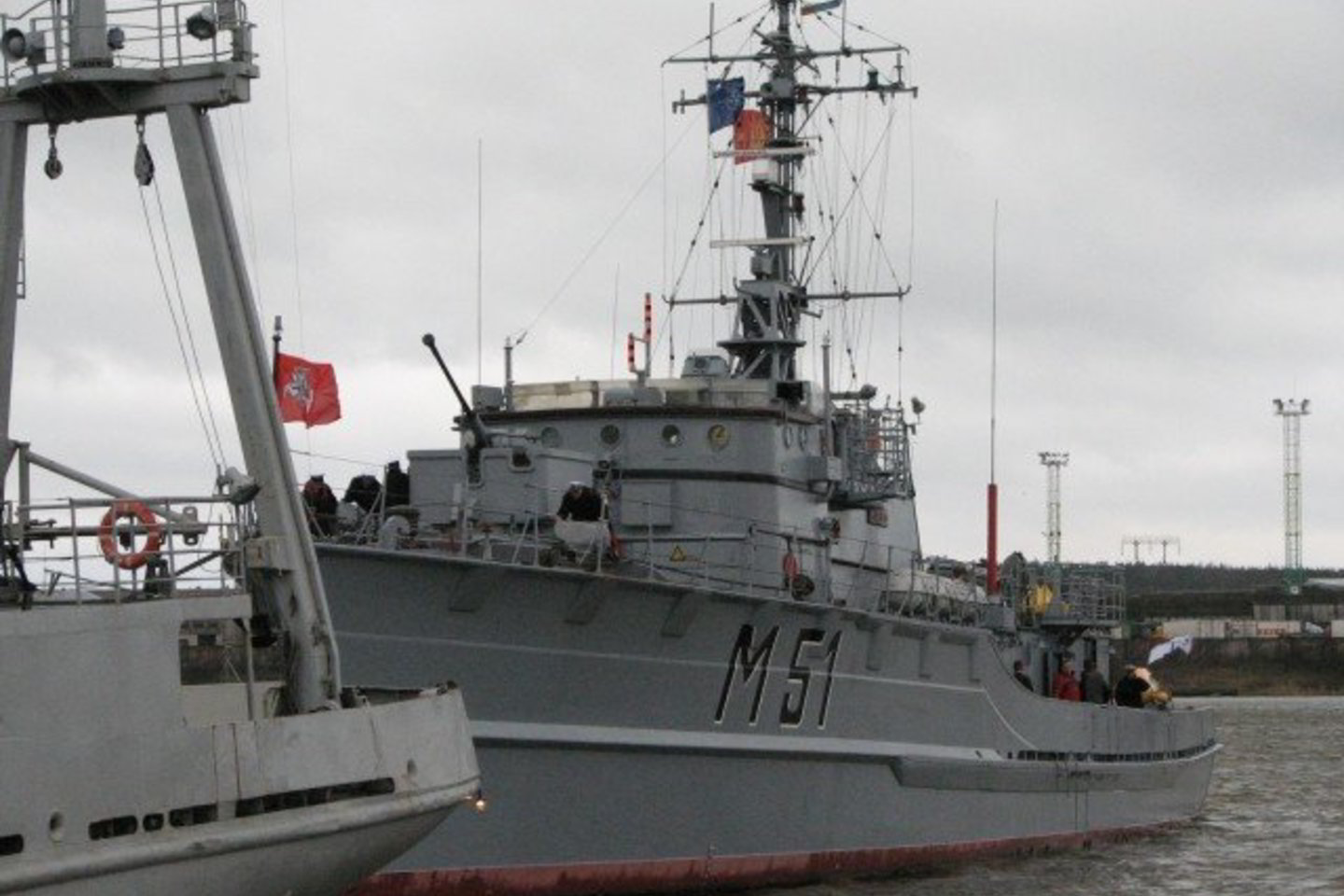 Karinių jūrų pajėgų minų paieškos ir nukenksminimo laivas „Kuršis“ gruodžio 1-2 dienomis dalyvauja Baltijos jūroje vykstančiuose mokymuose.