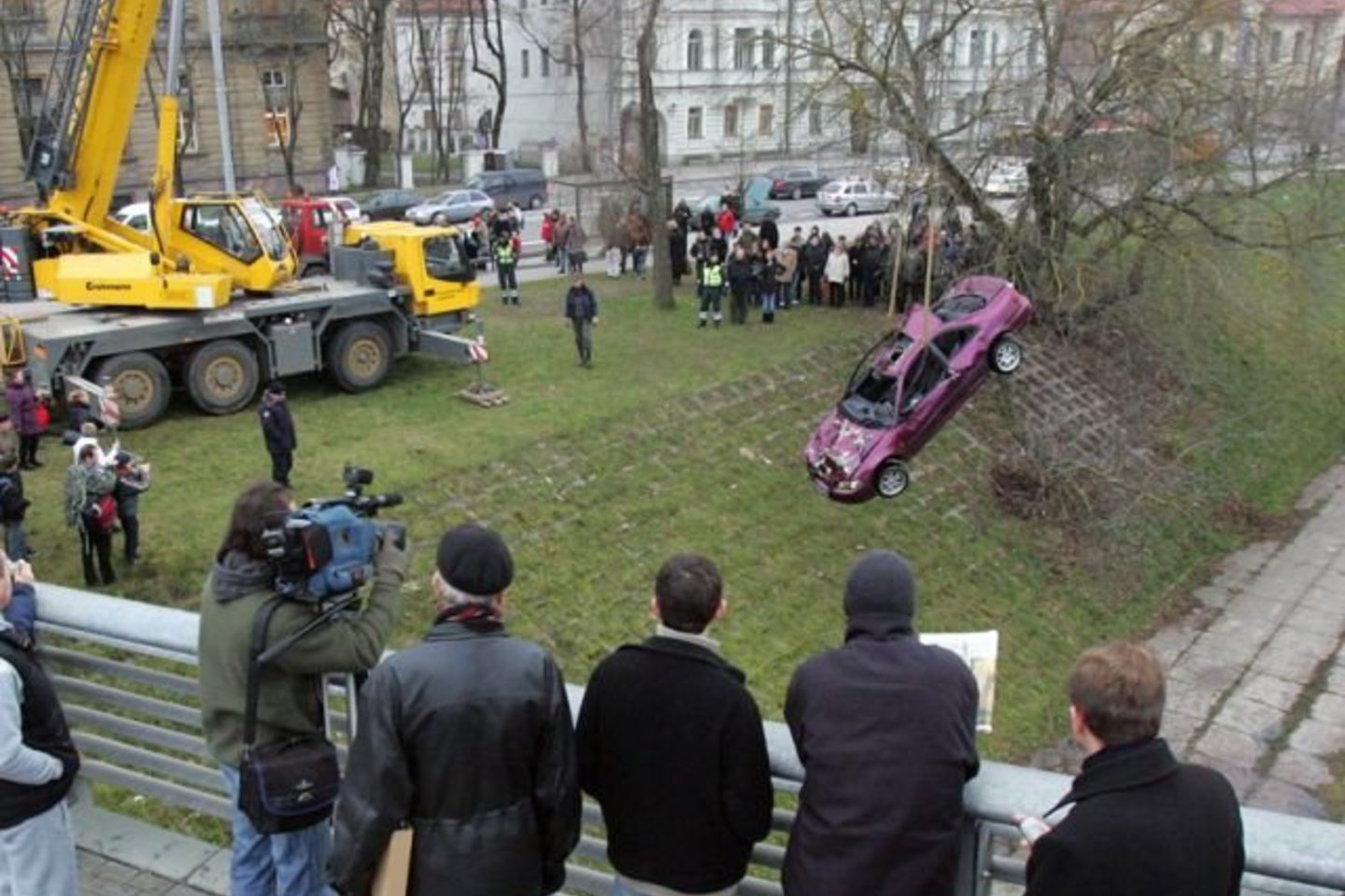 Automobilį pagaliau pavyko ištraukti.