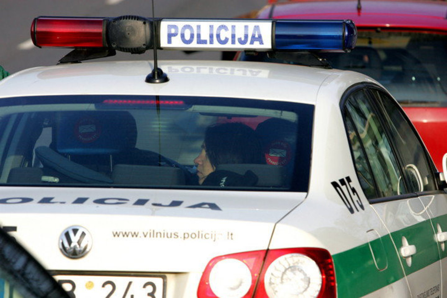 Patikrinus sulaikytojo namus Valčiūnuose, Draugystės gatvėje, rasti dar 5 maišeliai su augalinės kilmės medžiaga.