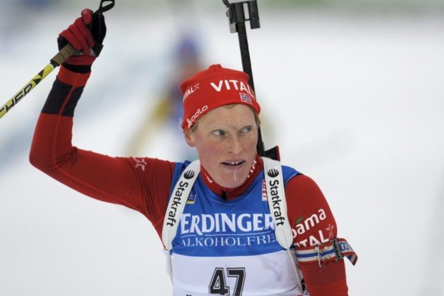 T.Berger 6,8 sekundės aplenkė Rusijos sportininkę.
