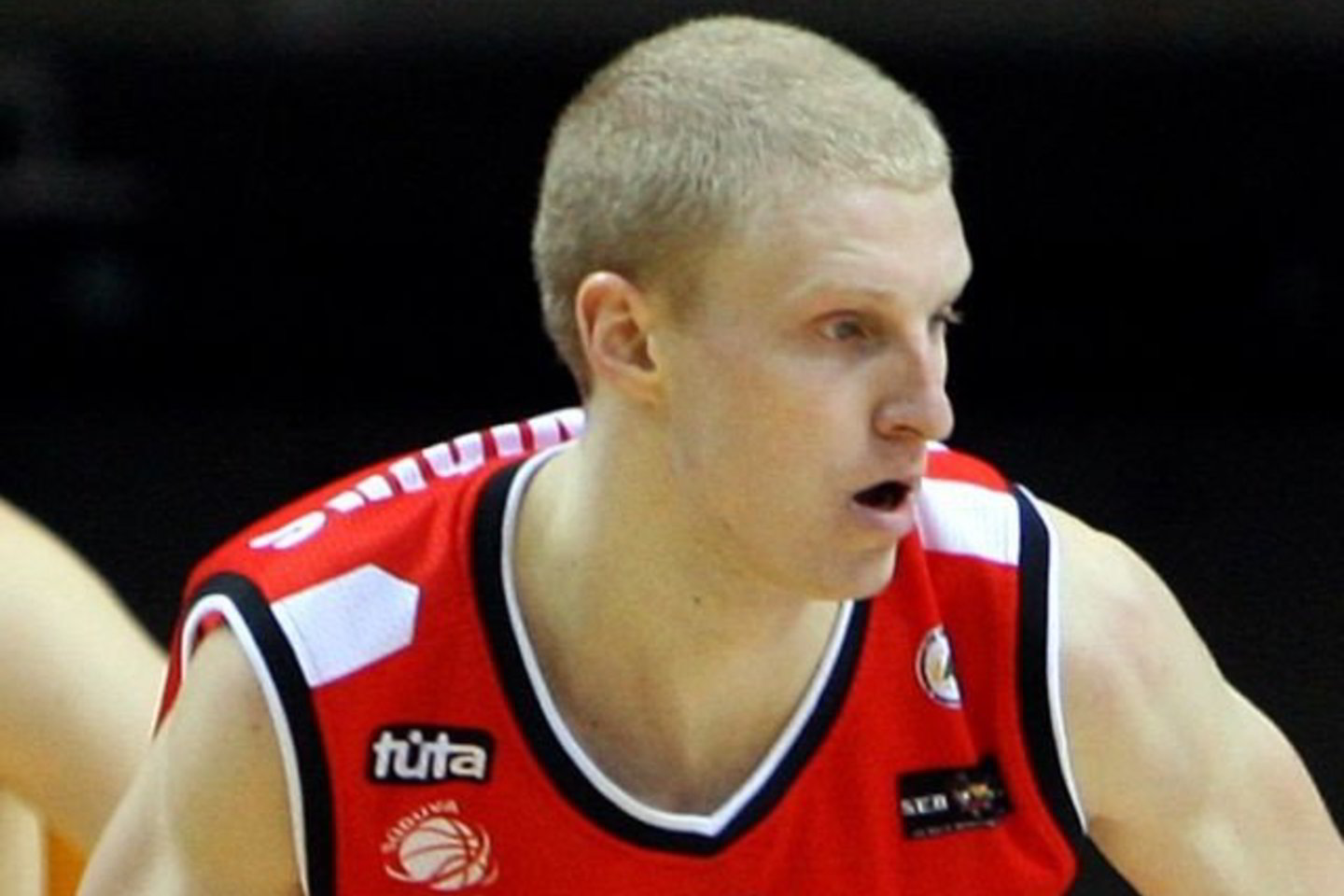 G.Sirutavičius pelnė 20 taškų ir atkovojo 10 kamuolių.