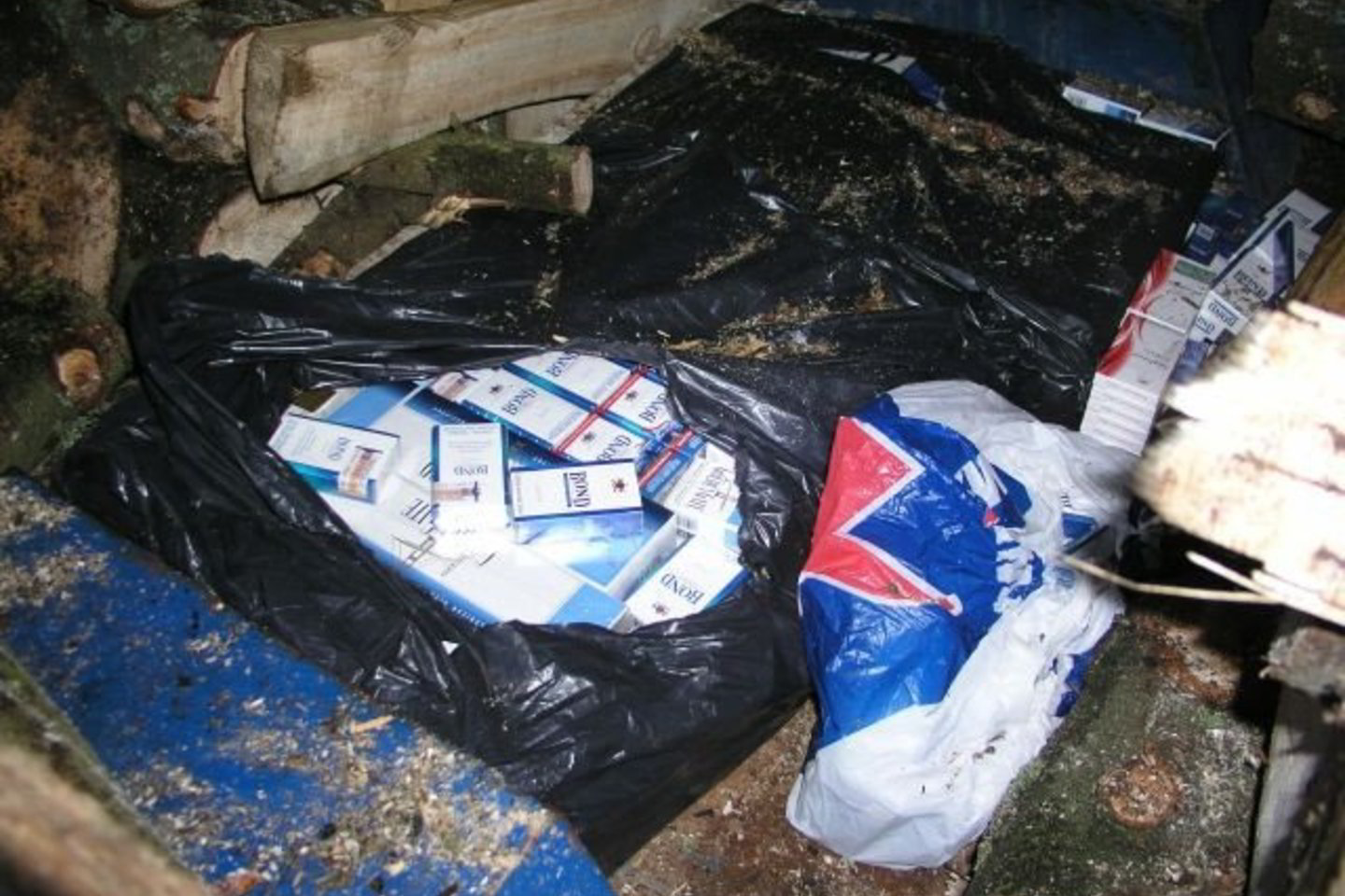Beveik pusę tūkstančio kilometrų iki sienos su Rusija ir atgal sukoręs šiaulietis pasieniečiams aiškino daug rūkantis ir cigaretes pirkęs savo reikmėms.