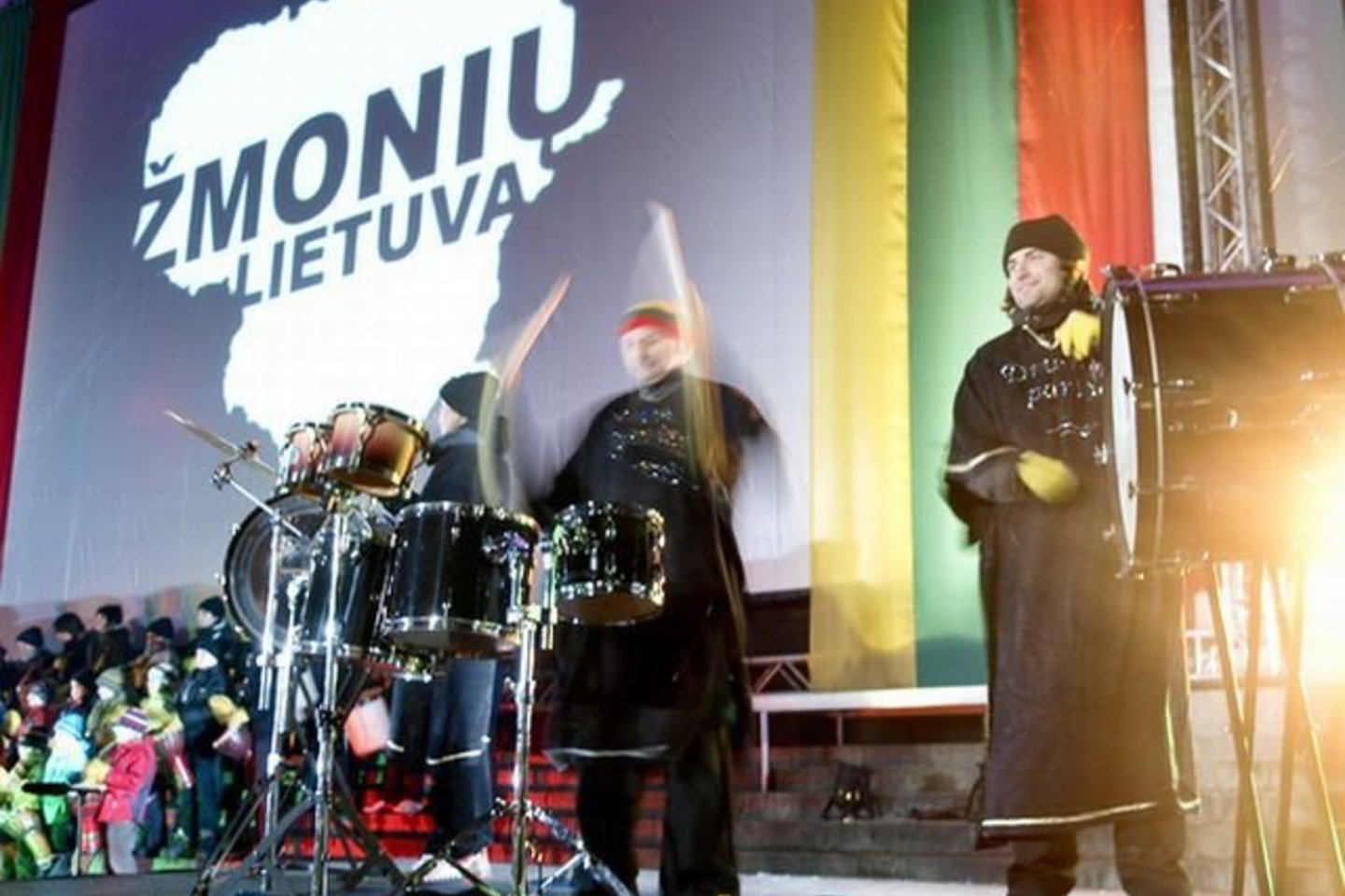 Tai kodėl Lietuvos valdžia džiaugiasi demokratija, o piliečiai nuogąstauja dėl jai iškilusio pavojaus?