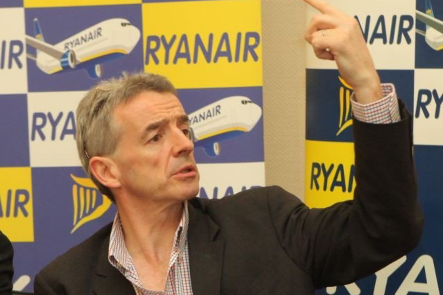 M.O'Leary pranešė apie ambicingus planus.