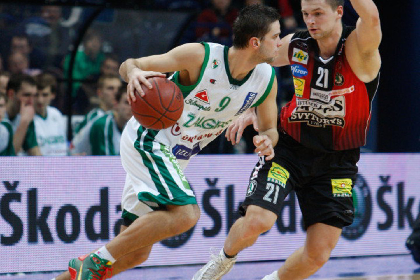 Turnyro finalo ketverte kovos ir pajėgiausi Lietuvos klubai - Vilniaus "Lietuvos rytas" ir Kauno "Žalgiris".