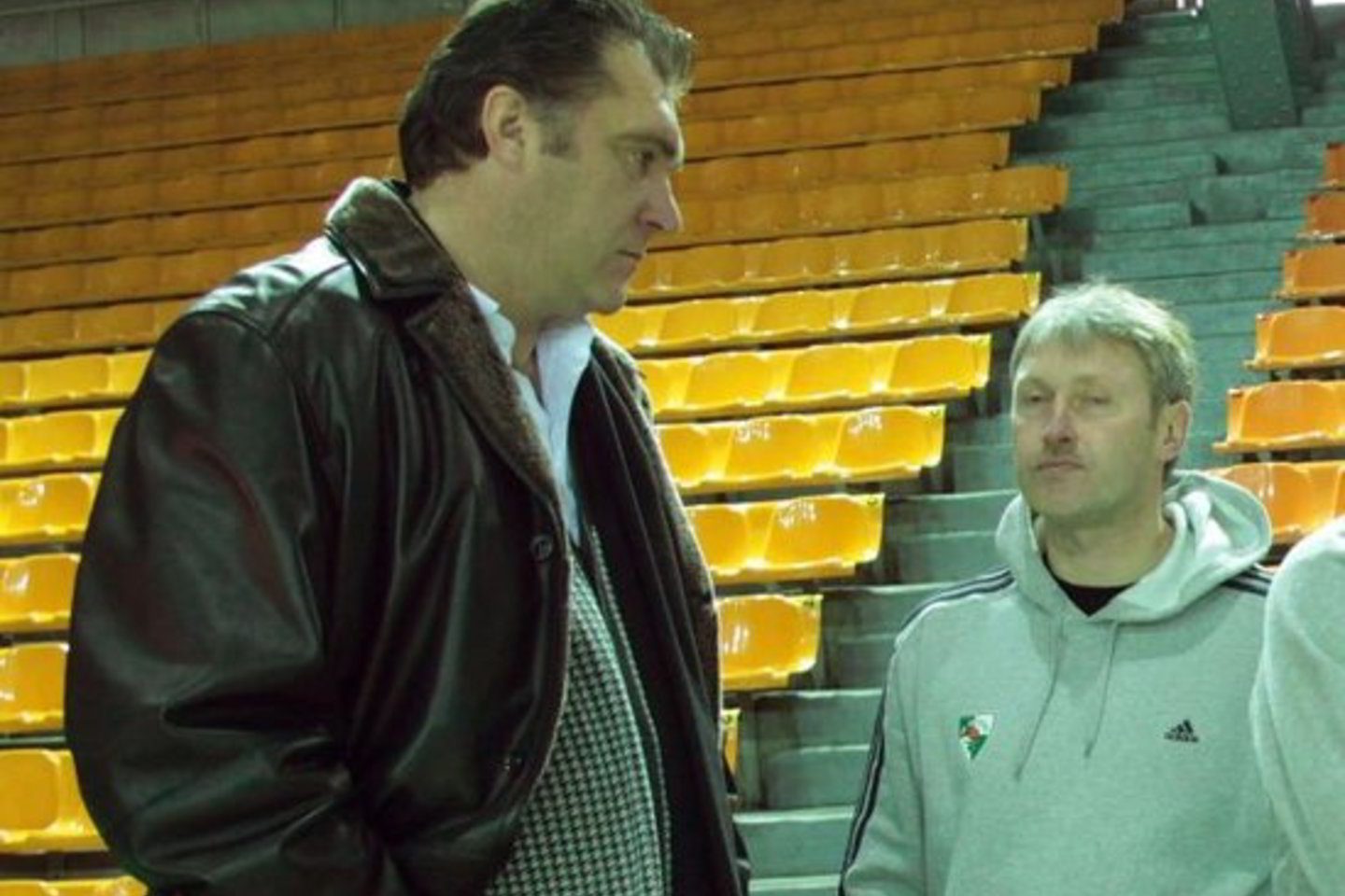 A.Sabonis (kairėje) nesuprato, kodėl iš komandos atleistas A.Brazys (dešinėje) ir R.Butautas.