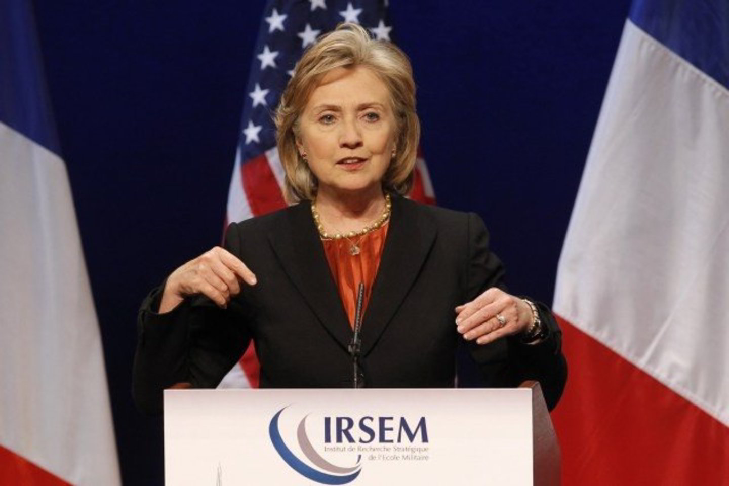 H.Clinton padėjėjai sakė, jog tai buvo pirmasis kartas, kai Valstybės departamentas paskelbė „Twitter“ tinkle apie JAV diplomatijos vadovės planuojamus vizitus.