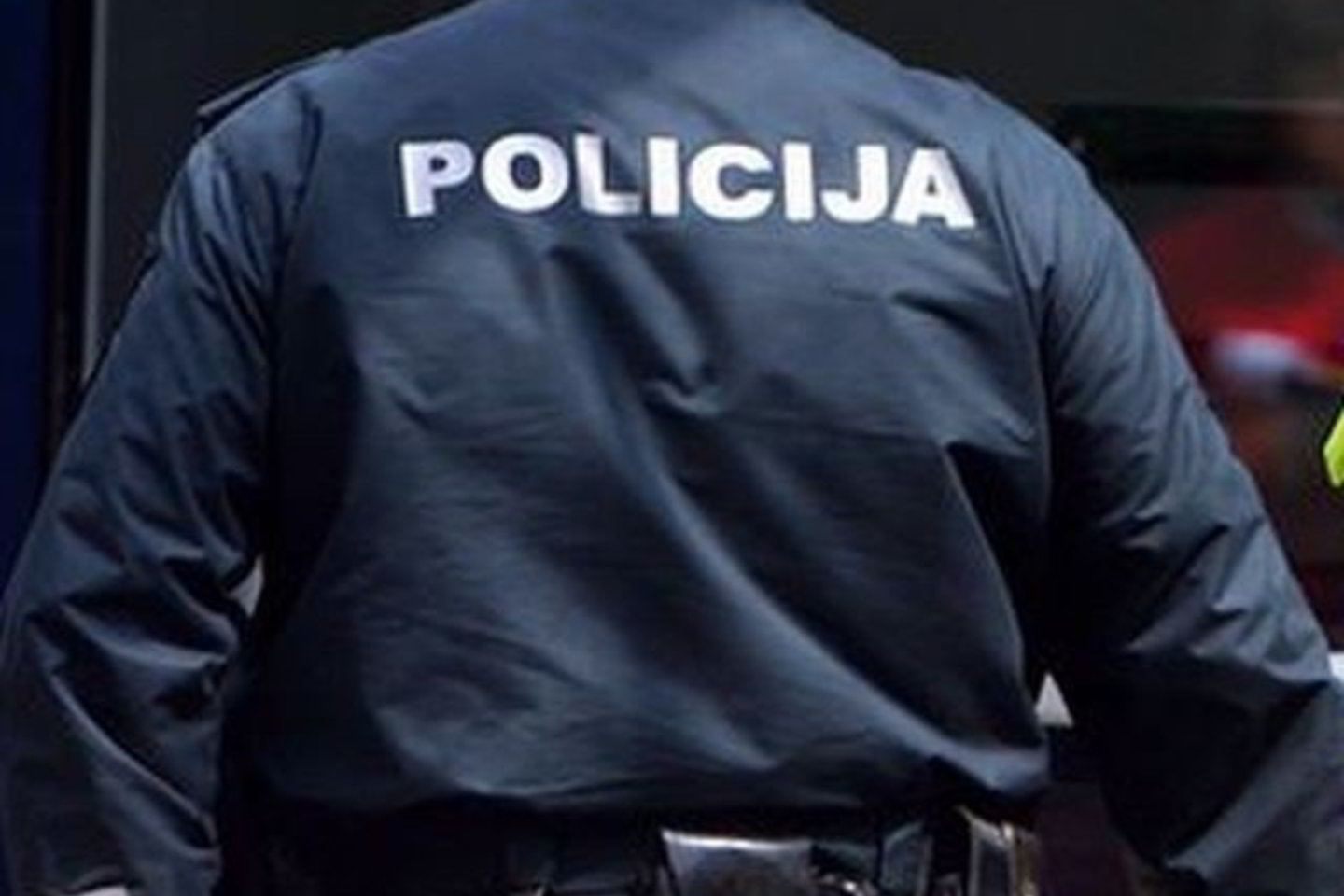 Su įkalčiais sučiuptą neblaivų vagį Z. perdavė iškviestiems Šakių policijos pareigūnams.