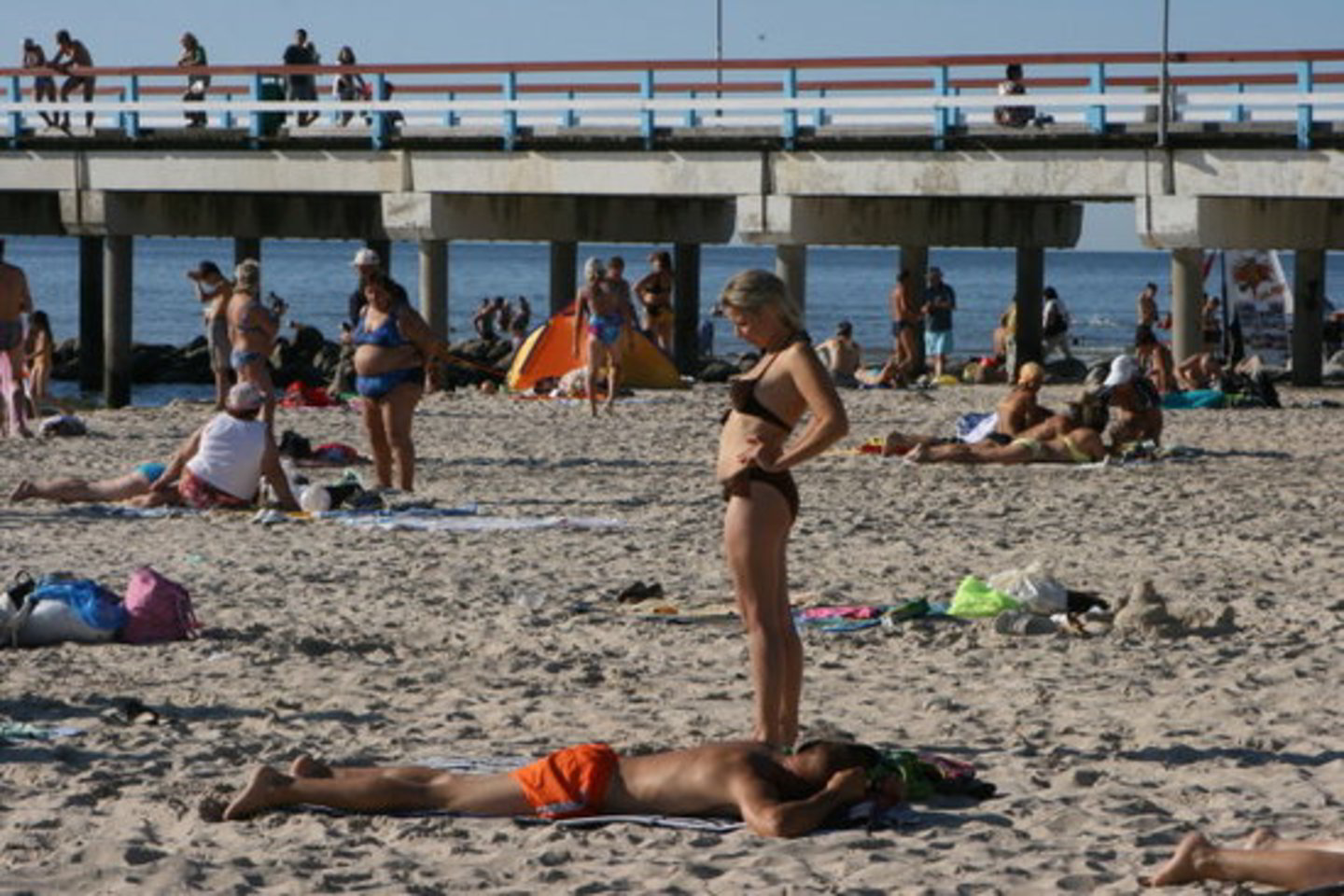 Žmogaus oda vitaminą D sintetina tiesioginiuose saulės spinduliuose.