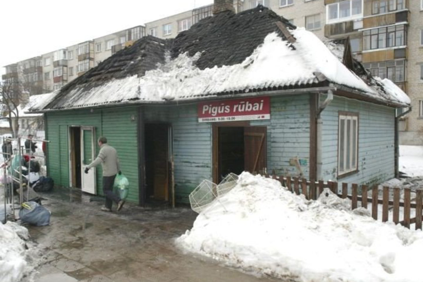 Namo šeimininkai ir nuomininkai mano, kad gaisrą sukėlė nusikaltėliai.