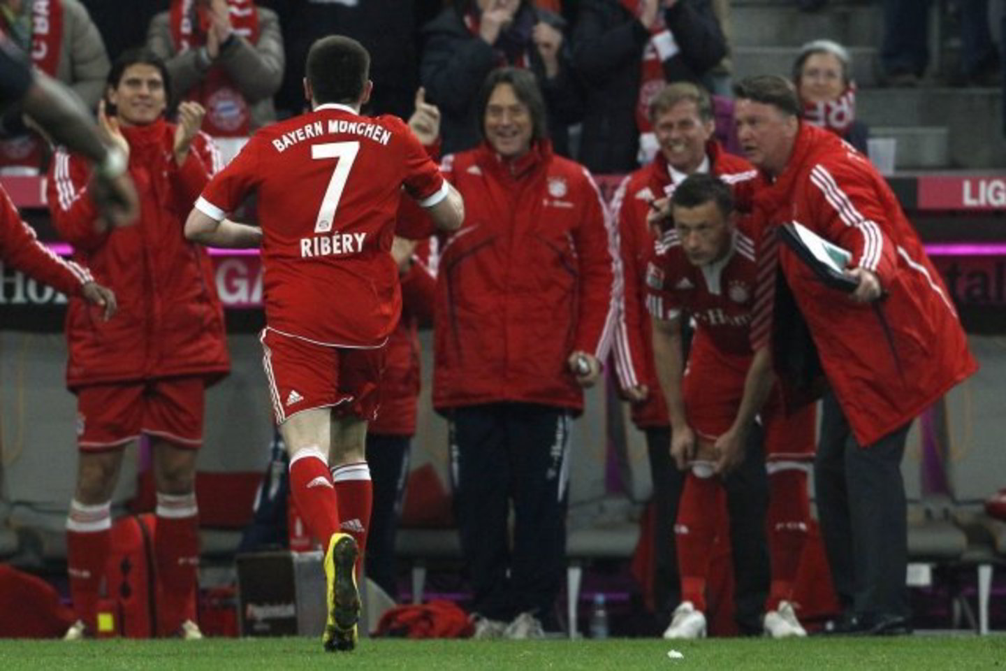 "Bayern" futbolininkai palaužė Hamburgo ekipą.
