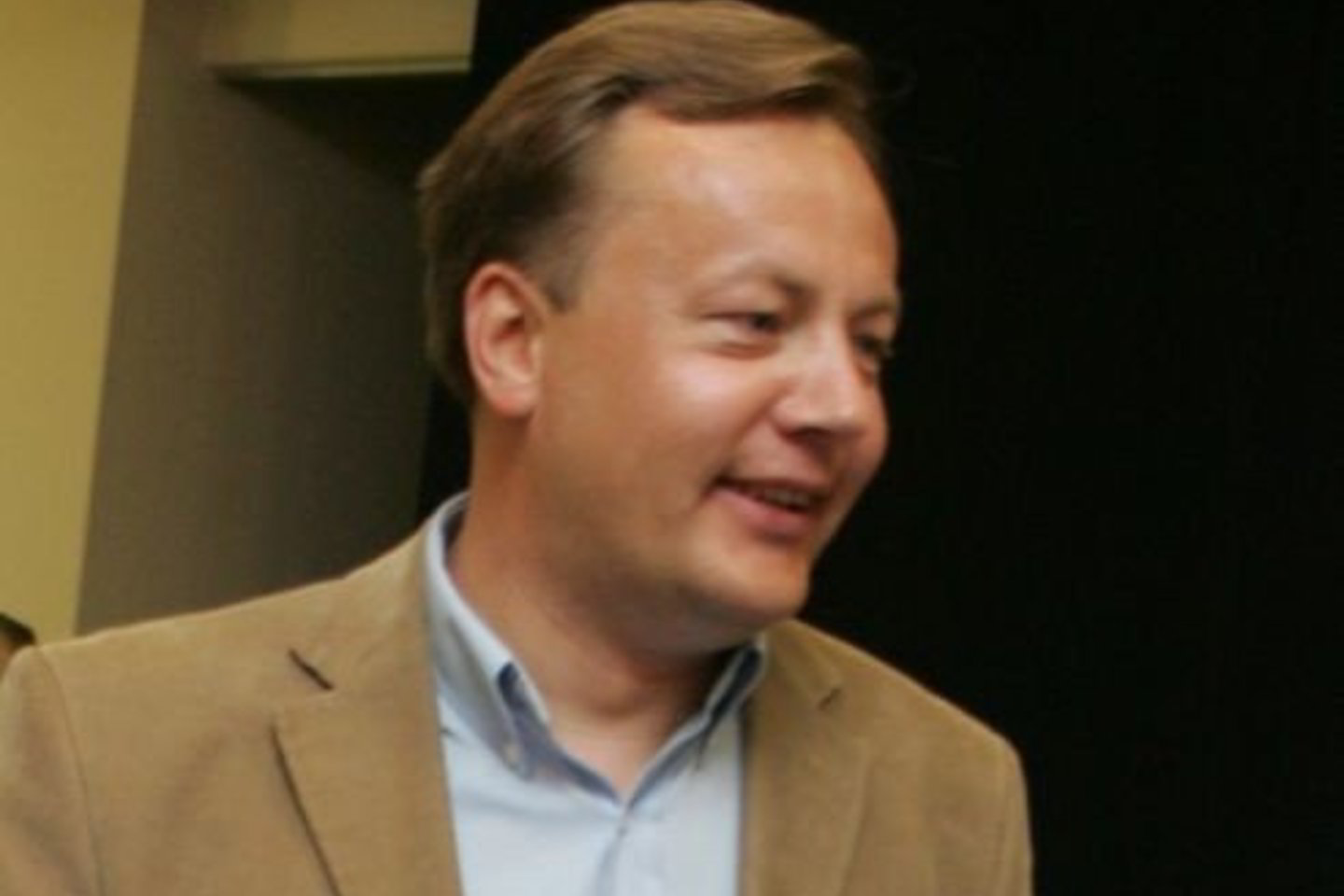 O.Čiukšys savo atlyginimu skųstis negalės.