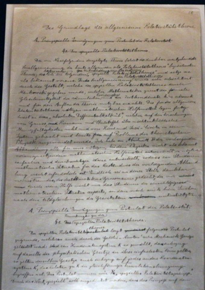 Pirmą kartą eksponuojamas A.Einsteino reliatyvumo teorijos rankraštis.