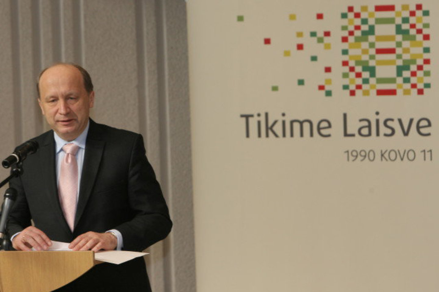 Per 20 metų Lietuvoje buvo 15 vyriausybių, 11 premjerų bei apie 260 ministrų, suskaičiavo A.Kubilius.
