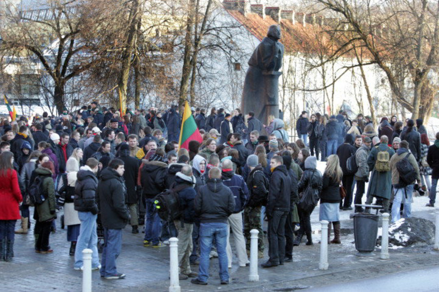 Eitynėse dalyvavo šimtai jaunuolių.