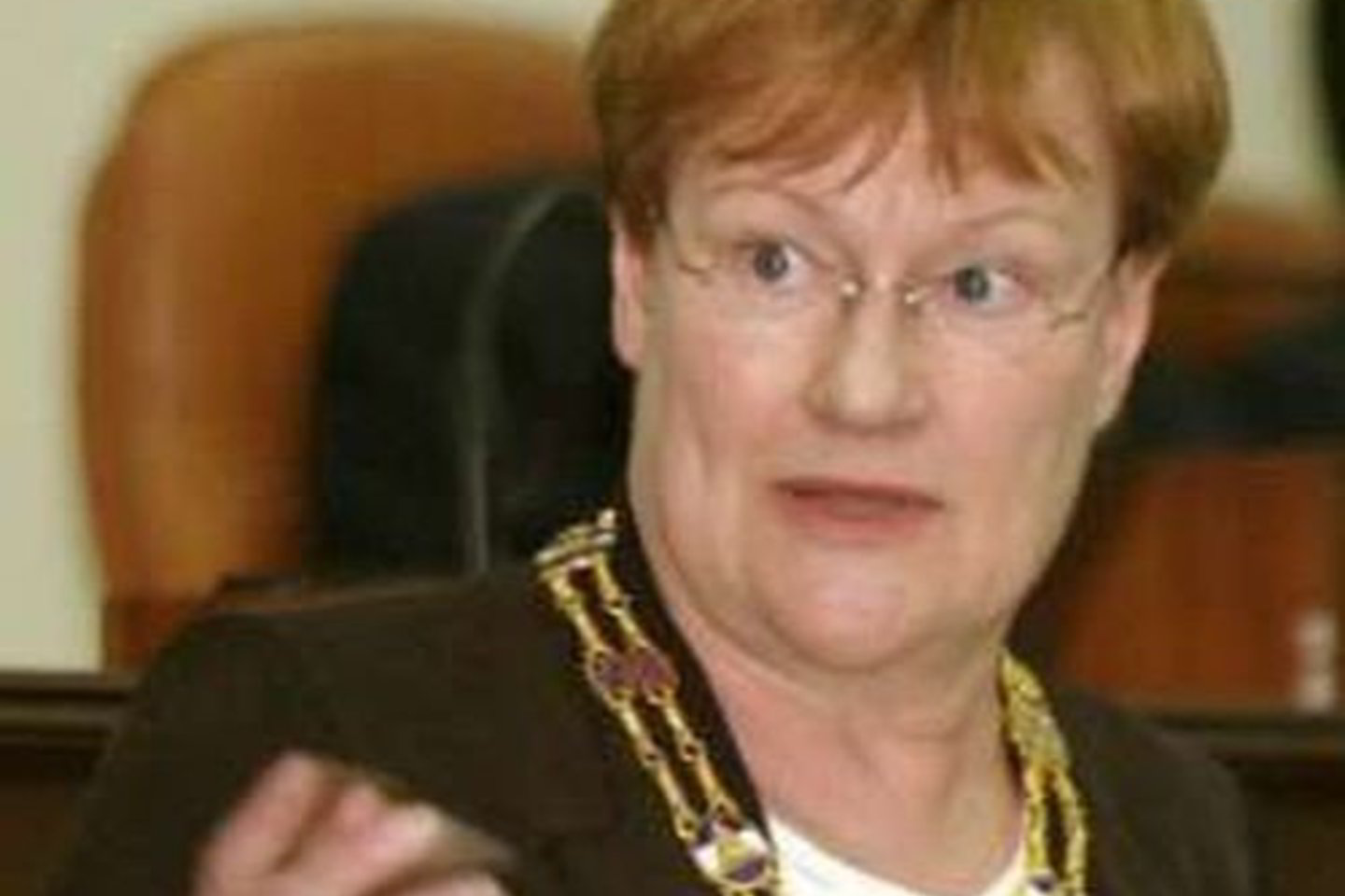 Suomijos vadovė sveikina Lietuvą.
