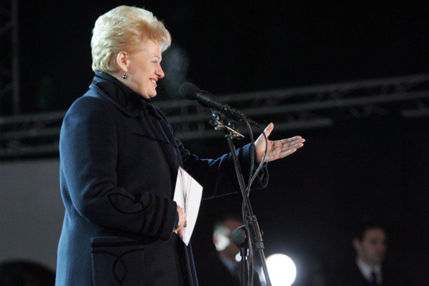 Prezidentė naująjį Graikijos vadovą pakvietė jam patogiu metu apsilankyti Lietuvoje.