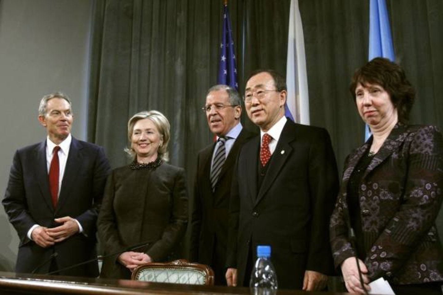 H.Clinton dalyvavo Artimųjų Rytų diplomatinio ketverto susitikime Maskvoje.