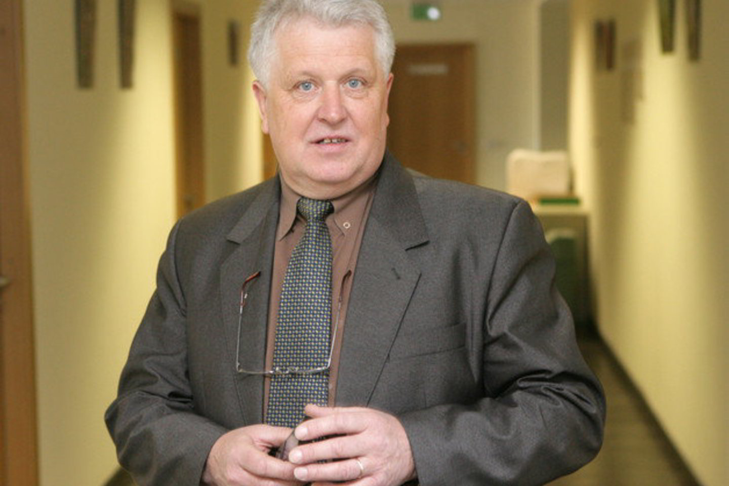 S.Paltanavičiaus gamtoje darytos nuotraukos puošia Aplinkos ministerijos koridorius.