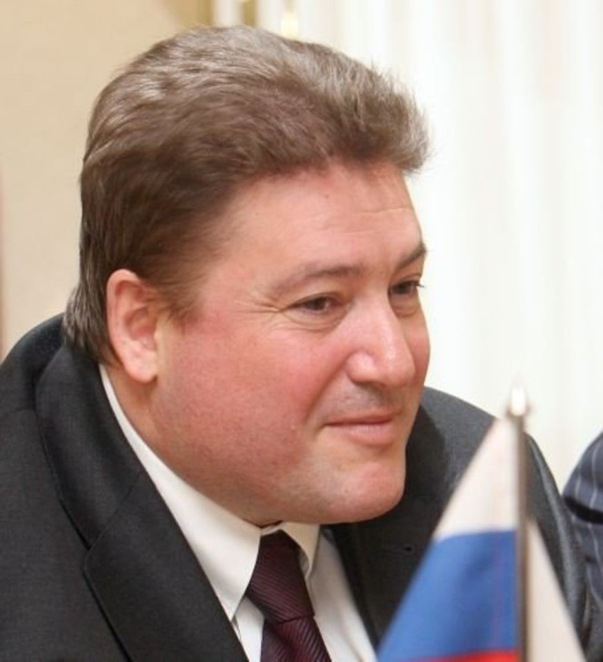 G.Boosas pabrėžė, jog tokie klausimai turi būti sprendžiami per referendumą.