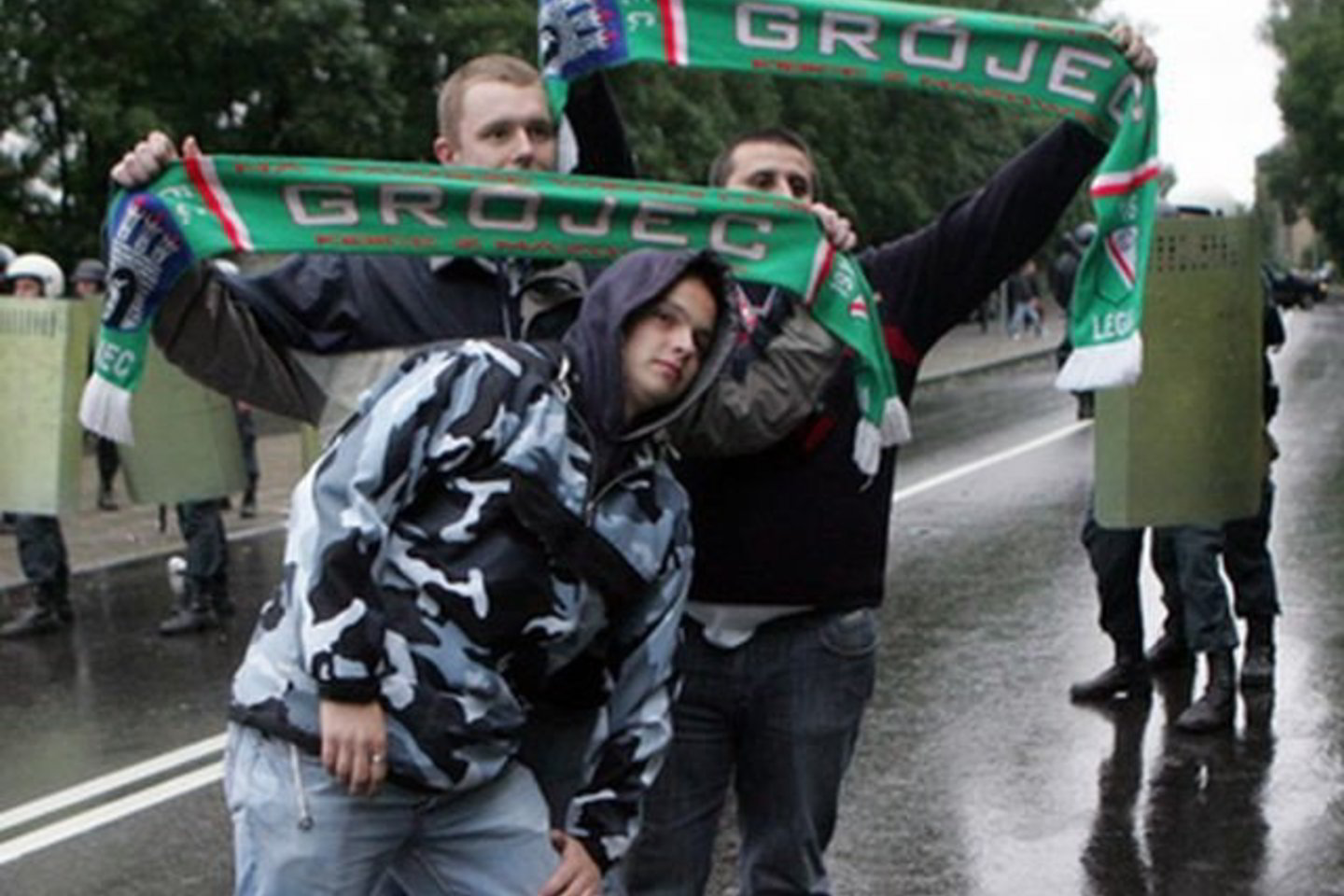 Lenkijos futbolo sirgalių agresiją yra pajutusi ir Vilniaus policija.