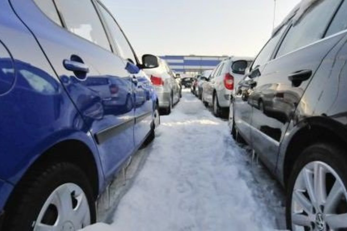 Nuotaikos automobilių pramonėje giedrėja?