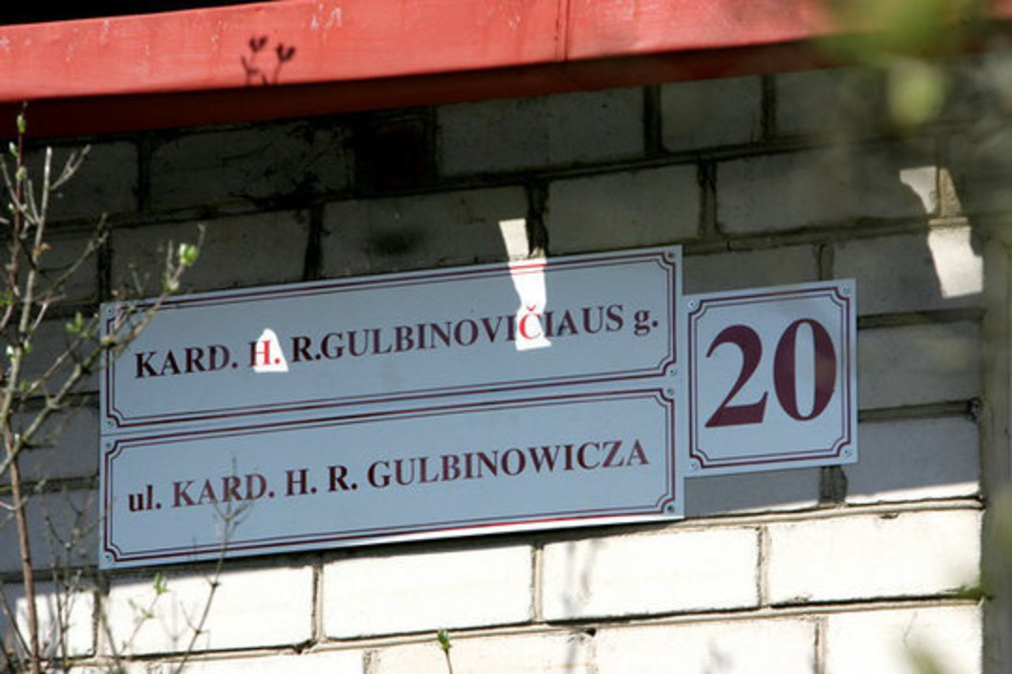 Konfliktas dėl gatvių pavadinimų rašymo jau kelerius metus vyksta Šalčininkų ir Vilniaus rajonuose.