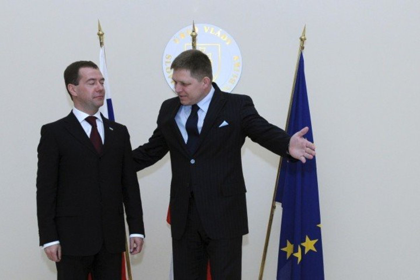 D.Medvedevą sutiko ir Slovakijos premjeras Robertas Fico.