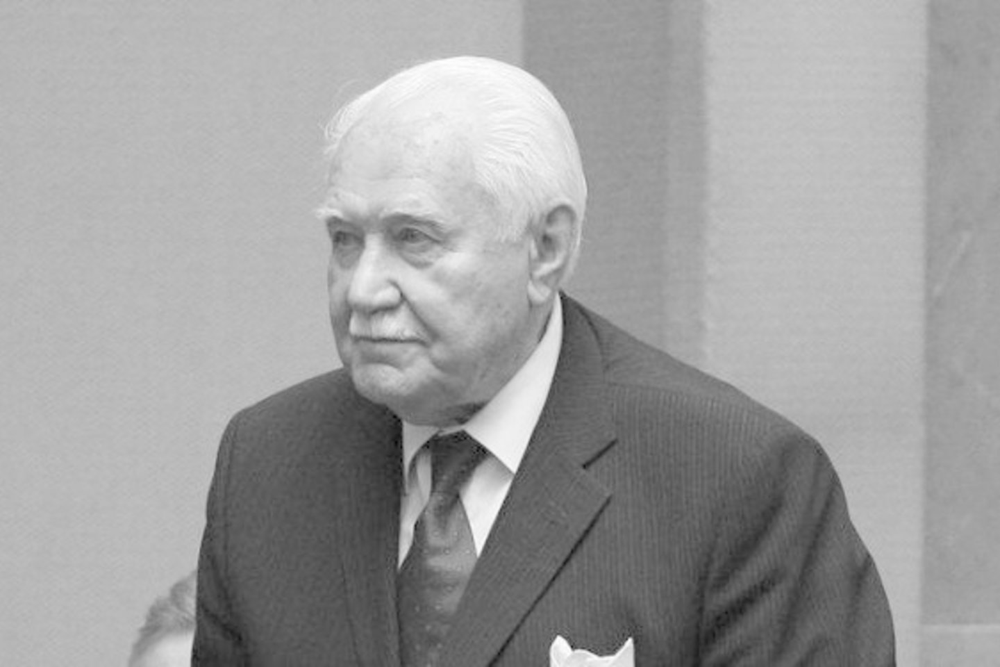 Paskutinysis Lenkijos prezidentas emigracijoje R.Kaczorowskis bus palaidotas Varšuvos Dievo Apvaizdos bažnyčioje.