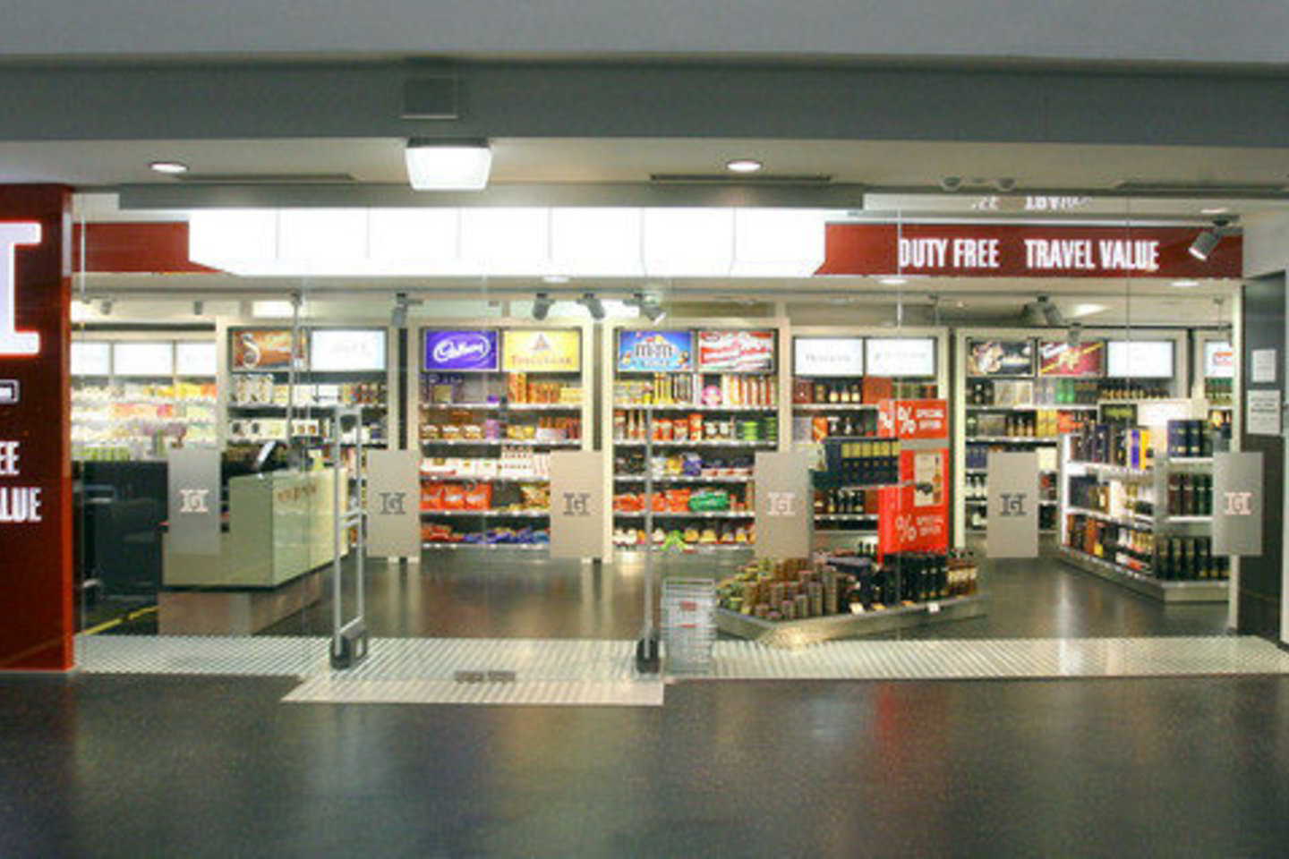 Vagišius ypač traukia „duty free“ parduotuvės, kuriose yra brangių prekių.