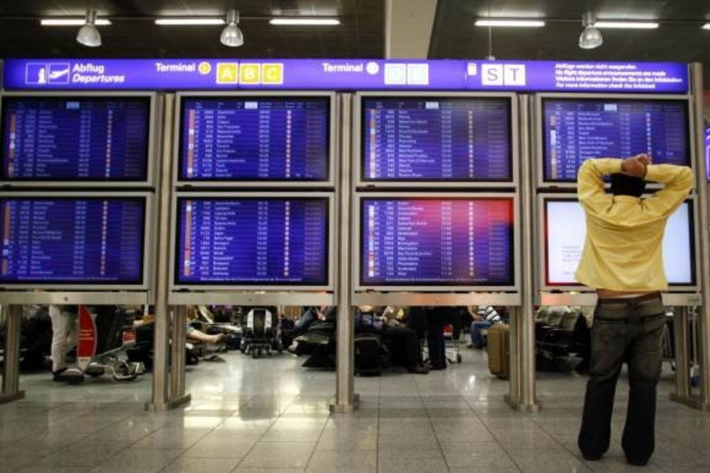 Visus turistus, besiruošiančius atostogauti Turkijoje, „Tez Tour“ ragina artimiausiu metu įdėmiai sekti pateikiamą informaciją žiniasklaidoje ir bendrovės internetinėje svetainėje.