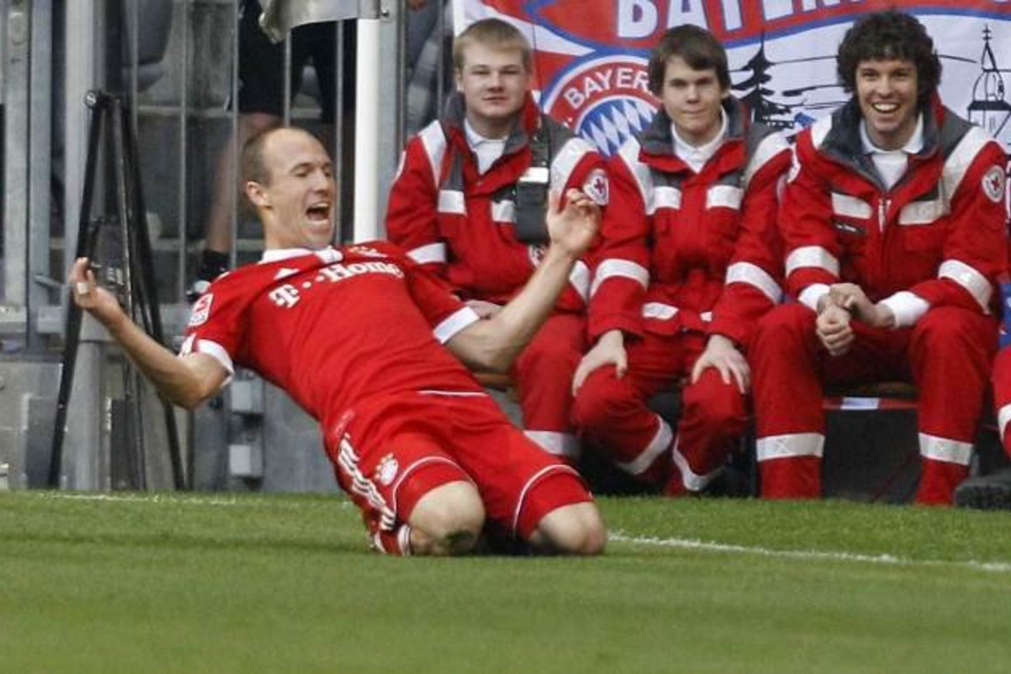Olandas Arjenas Robbenas sėkmingai varo „Bayern“ puolimo variklį.