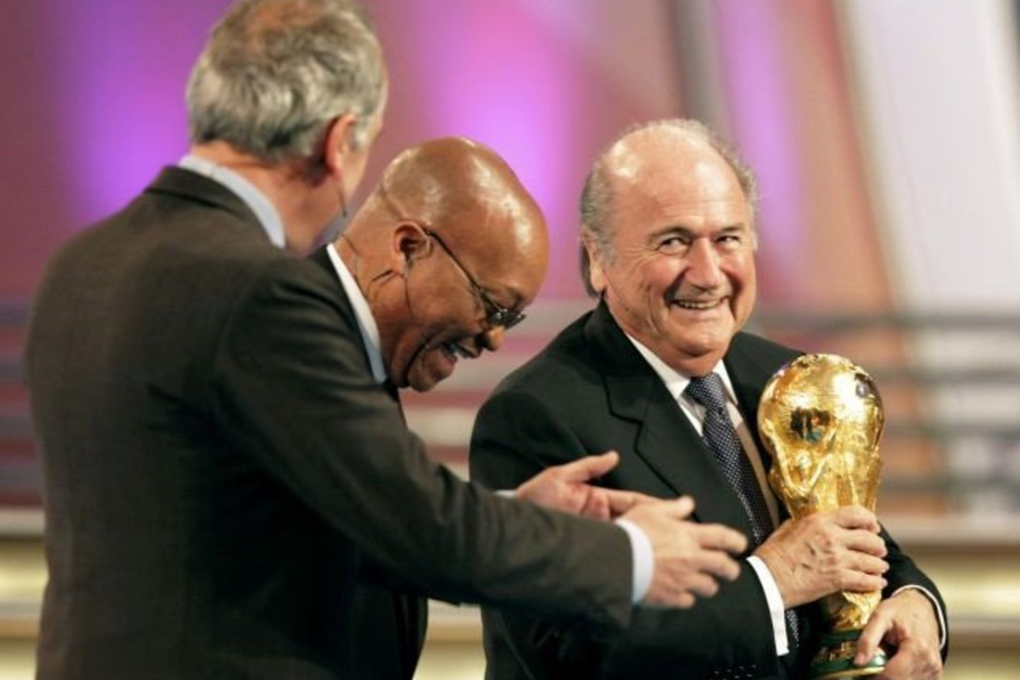 FIFA vadovai intensyviai ruošiasi pasaulio futbolo čempionatui.