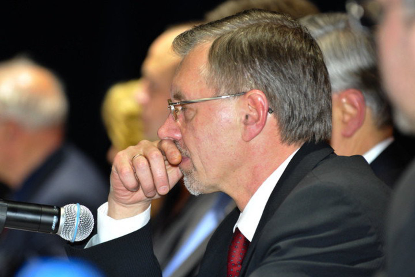 Pats G.Kirkilas, komentuodamas ketinimus anuliuoti jo įgytą vadybos ir verslo administravimo magistro kvalifikacinį laipsnį, yra sakęs, jog vertina tai kaip politinį žingsnį.