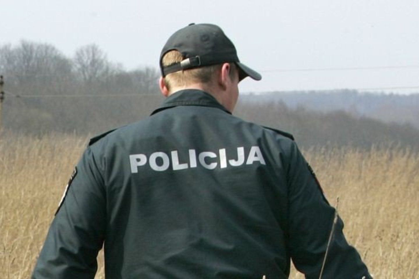 Policijos pareigūnai ieško vagišių.