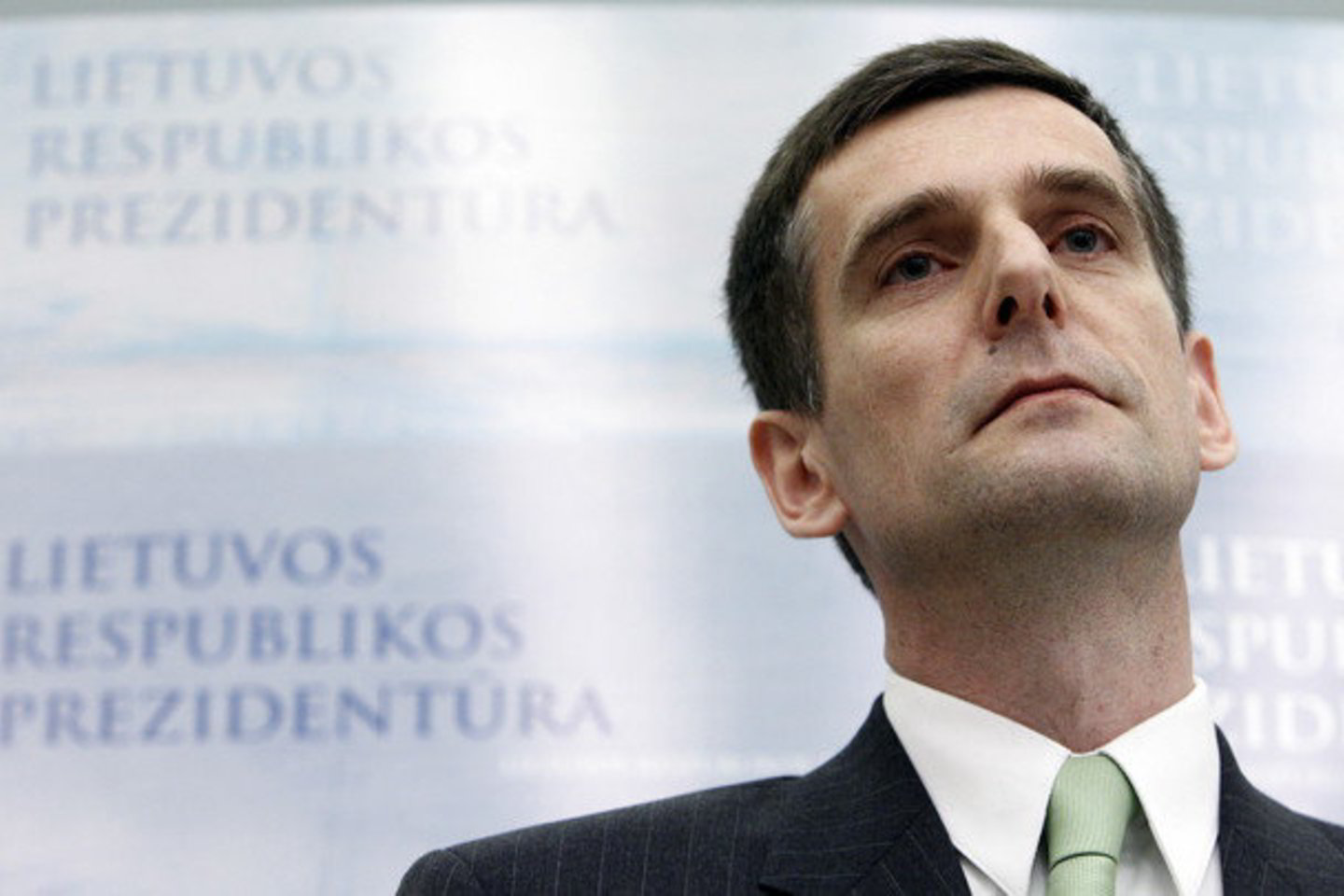 G.Grina pastebi, kad informacijos nutekėjimas „yra visose panašaus pobūdžio institucijose sutinkama problema“.